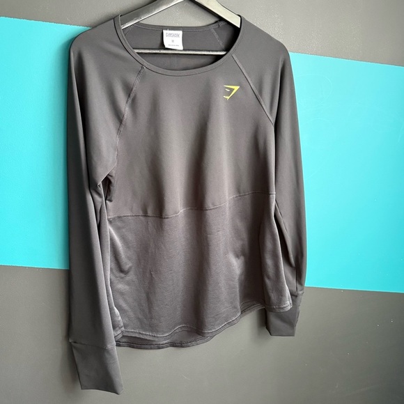 Gymshark Gray Long Sleeve Fitted Sweatshirt - Picture 2 of 9